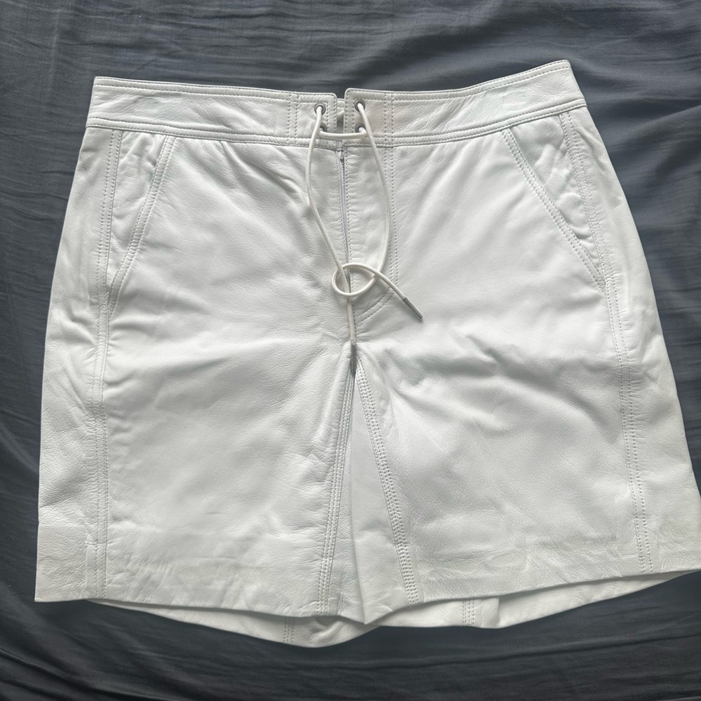 T Alexander Wang 100 % Lambskin Leather Shorts